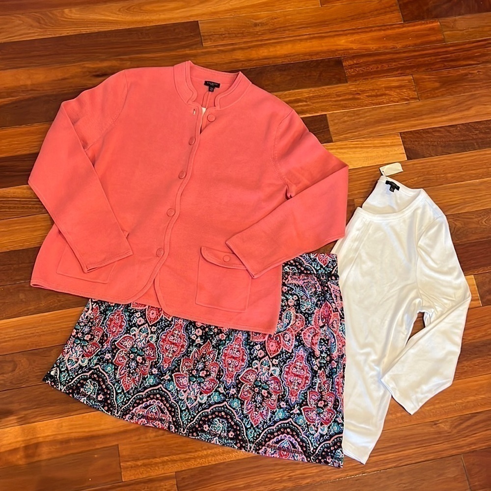 ⭐️ New 3 Piece Bundle Outfit Talbots Cardigan Top & Skort Size PXL